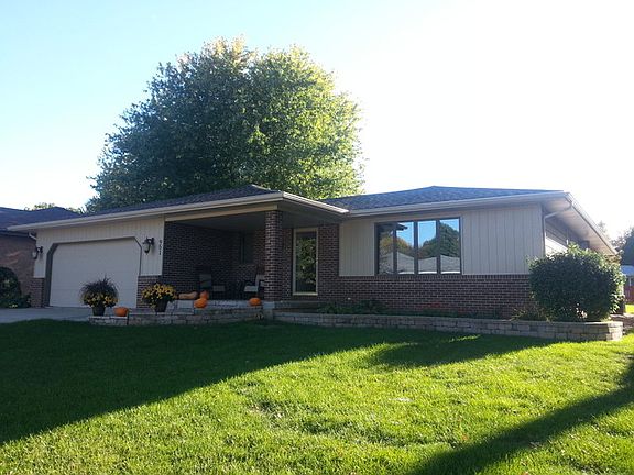 2nd image of 951 Knottingham Dr