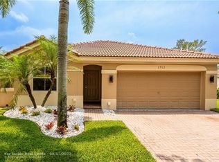 1912 Andromeda Ln, Weston, FL 33327