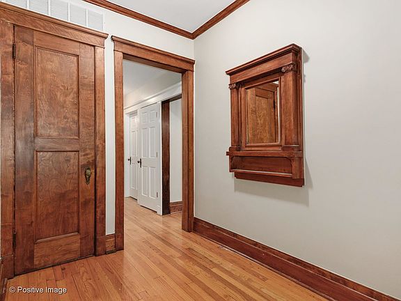4th image of 3041 W Logan Blvd #2-W