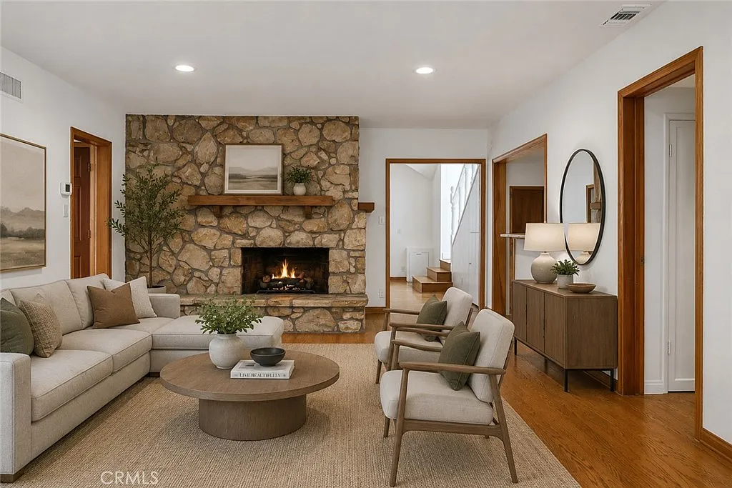 3 bed, 3180 sqft, $10,000 — Photo 4
