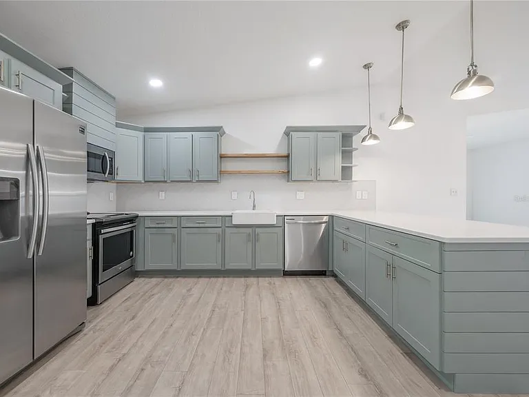 1508 E Jean St — Photo 13