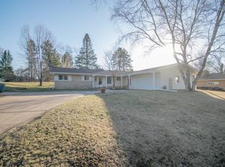 702 Greenfield Ave, Wausau, WI 54401