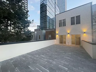 46 Van Reipen Avenue