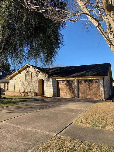 12418 South Dr Photo 1