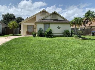 120 Coral Reef Cir, Kissimmee, FL 34743