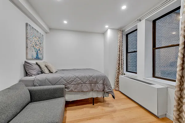 Rented by Compass | media 3