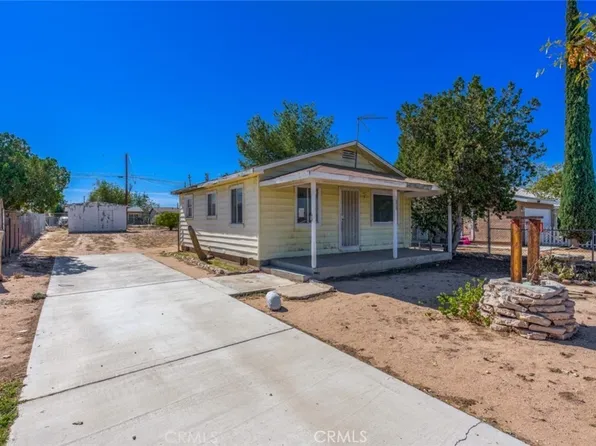 16463 Pine St, Hesperia, CA 92345