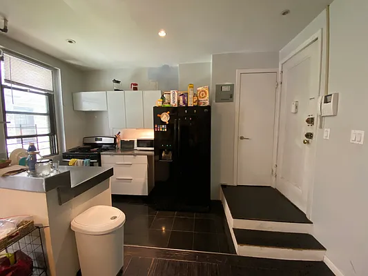 Rented by Kavax Real Estate | media 14