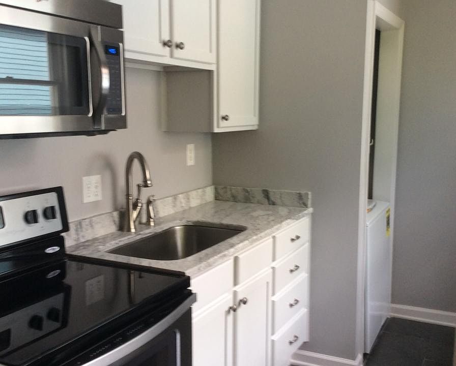 1st image of 328 Lafayette Ave APT 3