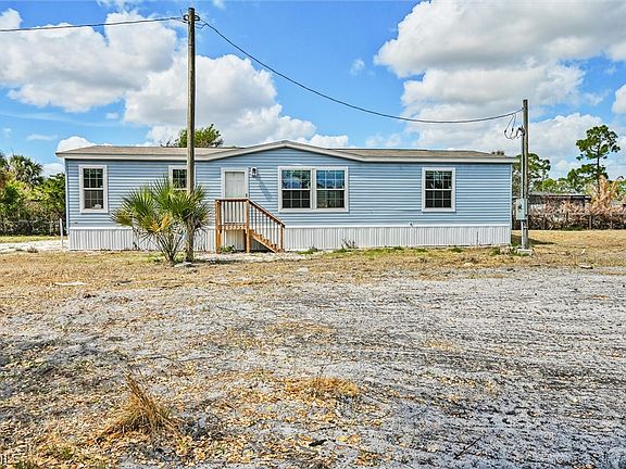 2nd image of 1770 Tucker Ln