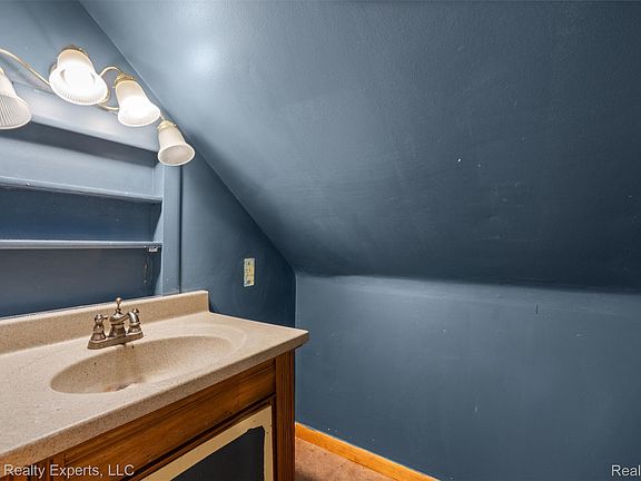18th image of 6108 Dryden Rd