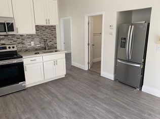 704 Webster St #A, Oakland, CA 94607