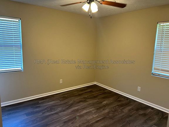 4th image of 1045 Vineyard Rd #A