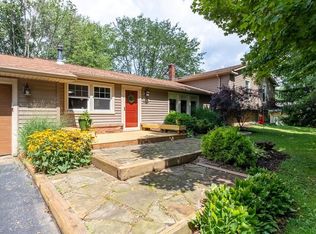 8414 Music St, Chagrin Falls, OH 44022