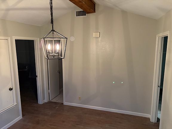 3rd image of 7647 Orland Duplex Bay