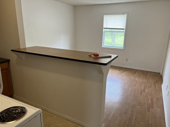 401 N Bottom St Unit 8