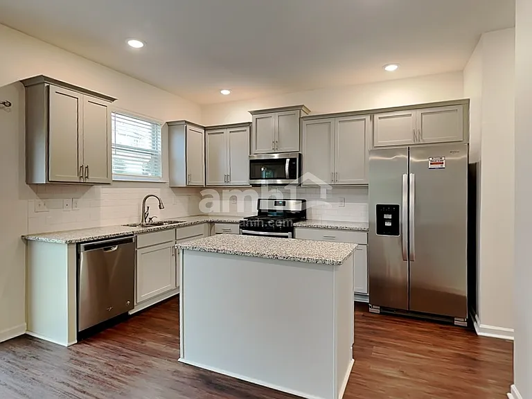 122 Preservation Dr — Photo 4