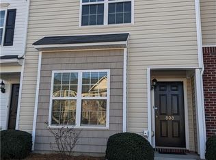 808 Federal Hall Ln, Winston Salem, NC 27284