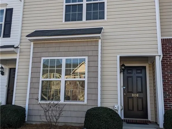808 Federal Hall Ln, Winston Salem, NC 27284