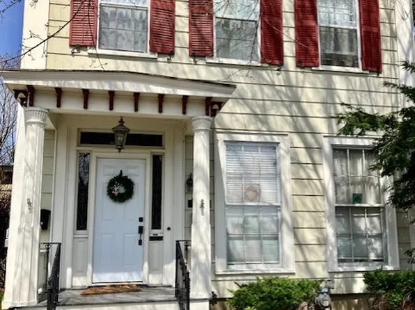 18 Hayes St, Norwich, NY 13815