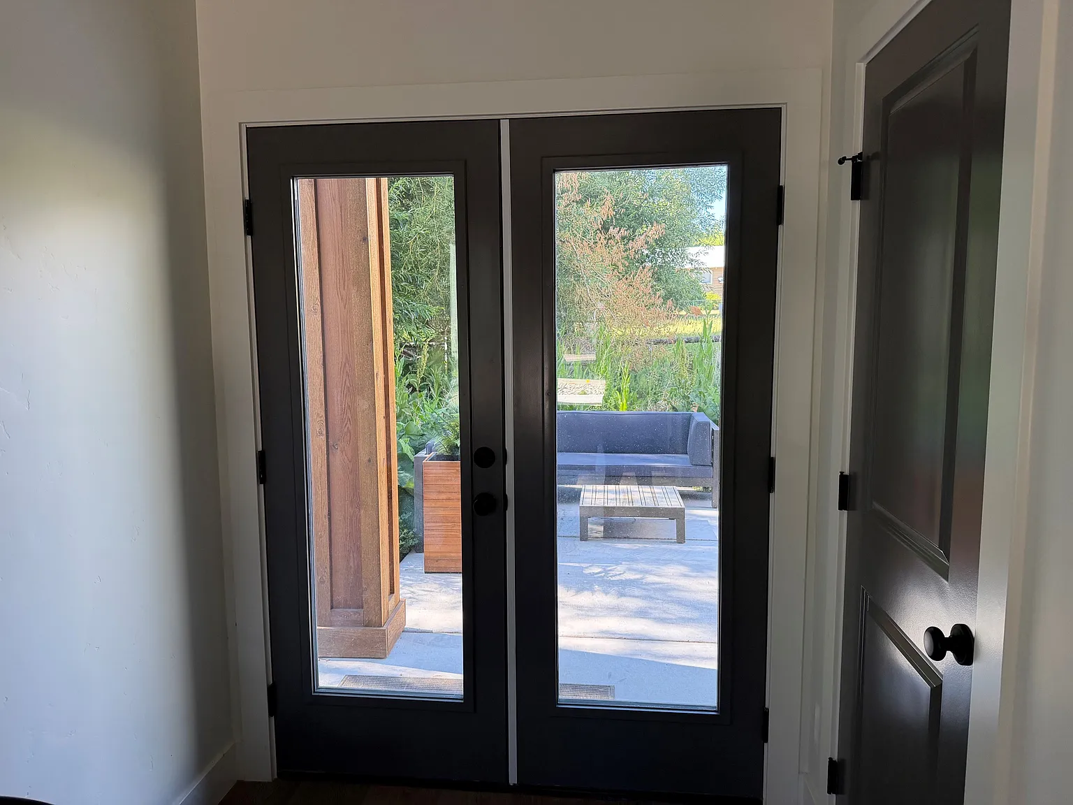 4 bed, 2489 sqft, $3,950 — Photo 4