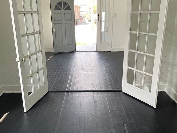 3rd image of 2909-2915 Hollygrove St
