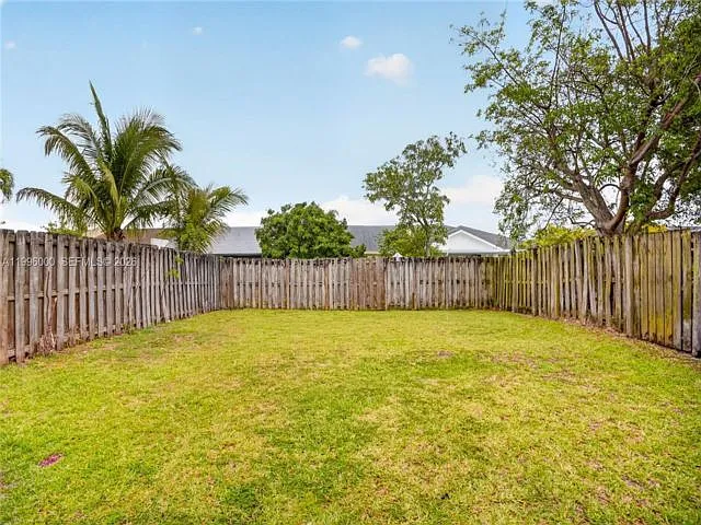 14613 SW 117th Ave — Photo 18