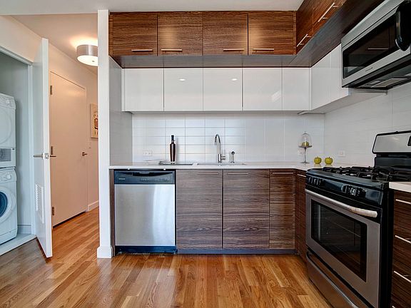 2nd image of 267 6th St APT 8J
