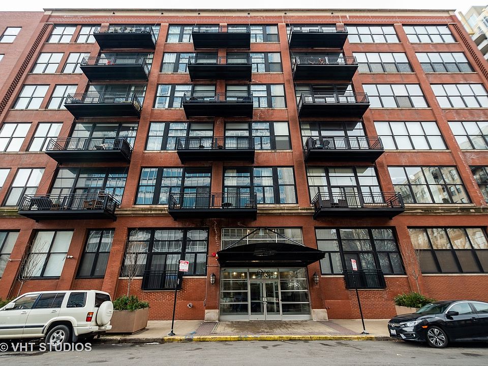 1st image of 525 W Superior St APT 328