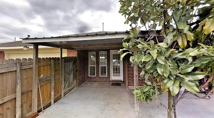 4214 Alexandria Ave — Photo 33
