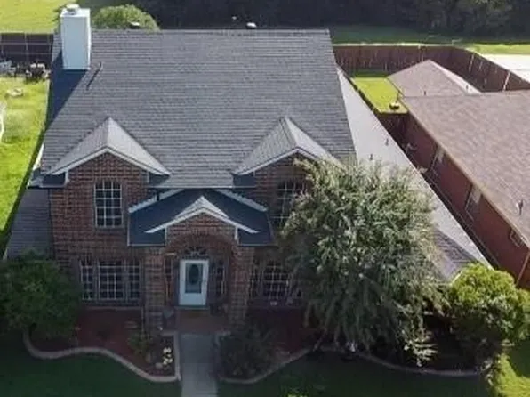 2324 Boardwalk Dr, Mesquite, TX 75181