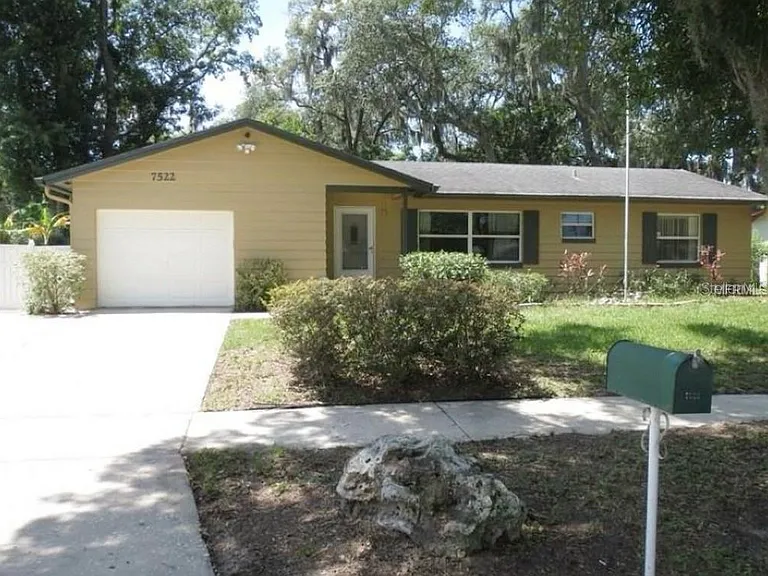 7522 Laurel Springs Dr — Photo 1