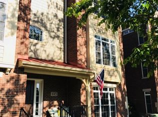 445 2nd, Geneva, IL 60134