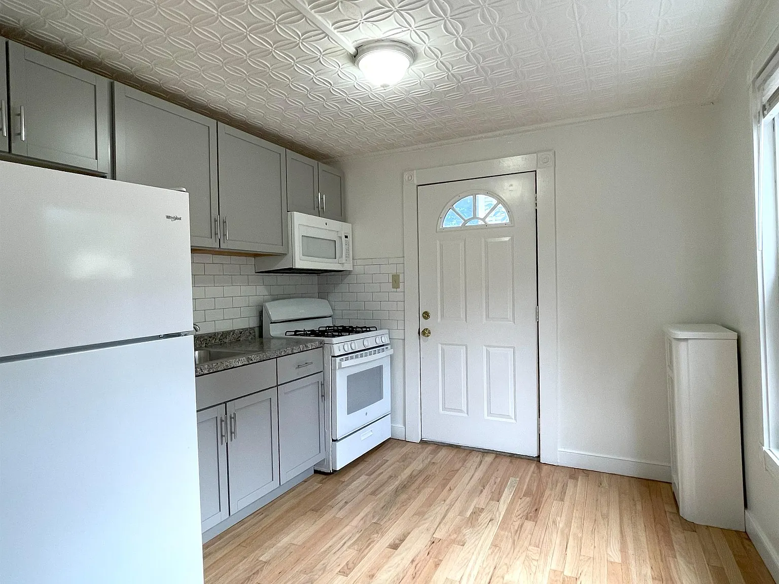 108 Brookside Avenue - 1 — Photo 2
