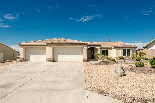 1st image of 3403 Bluegrass Dr