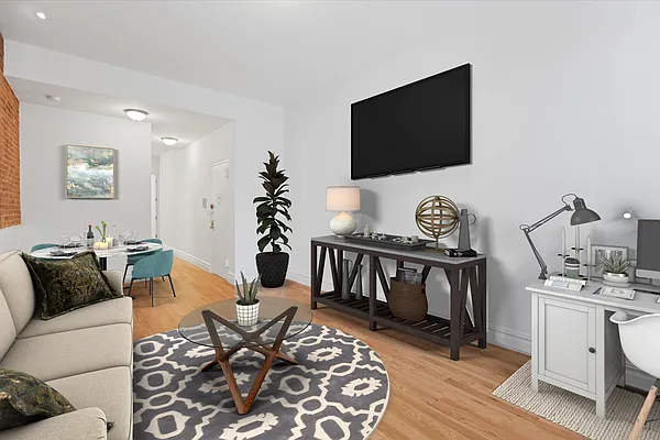 Rented by Cooper & Cooper Real Estate | media 2