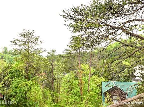 Cant you feel the mountain breeze?