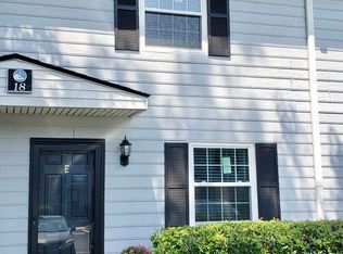 21 Rivers Point Row APT 18E, Charleston, SC 29412