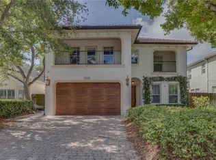 3320 W Wallcraft Ave, Tampa, FL 33611