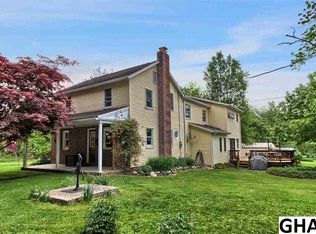 2493 Hunterstown Hampton Rd, New Oxford, PA 17350