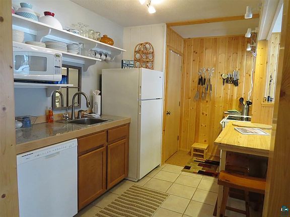 2nd image of 6626 Highway 61 W Unit 1