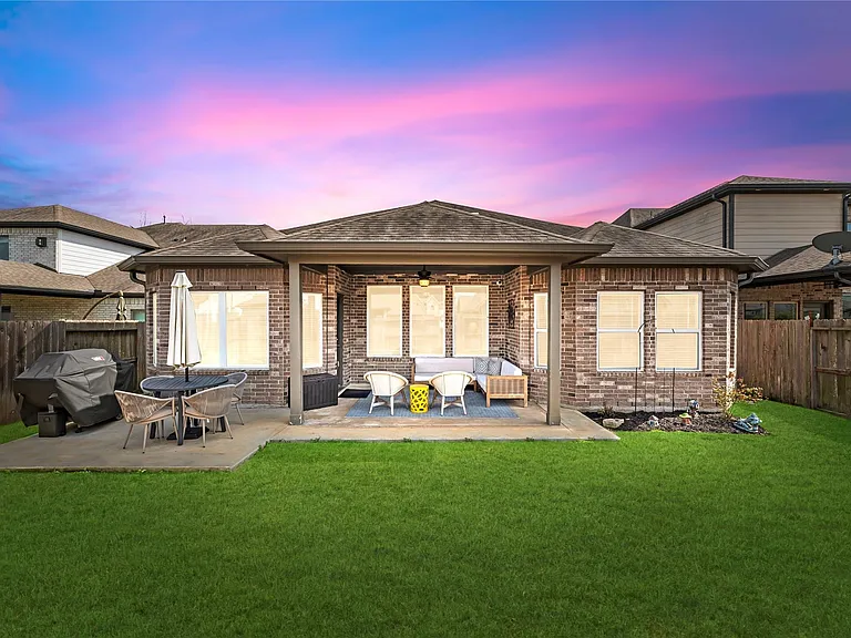9019 Stanley Oak Dr — Photo 42