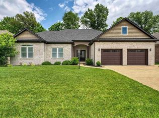 4308 Martha Ct, Newburgh, IN 47630