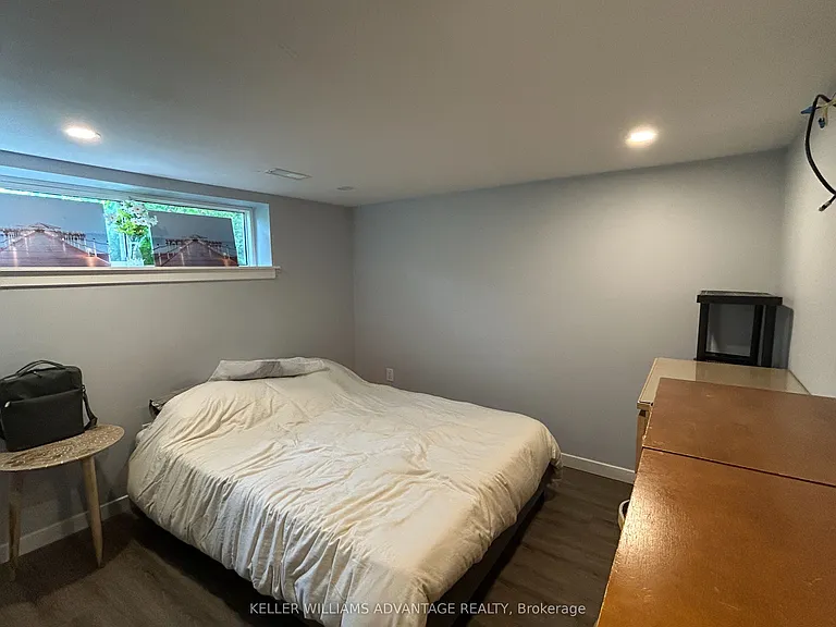 26 Ellie Dr #BASEMENT — Photo 4