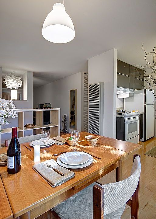 Remodeled Dining / Kitchen 