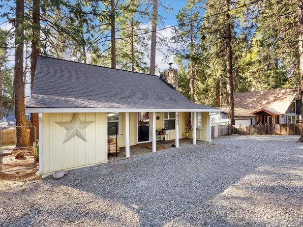 6780 Ridgeway Dr, Pollock Pines, CA 95726