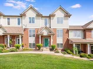 10713 Gabrielle Ln, Orland Park, IL 60462