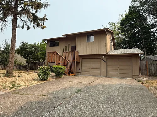5900 SW Ellerson Ter Photo 1