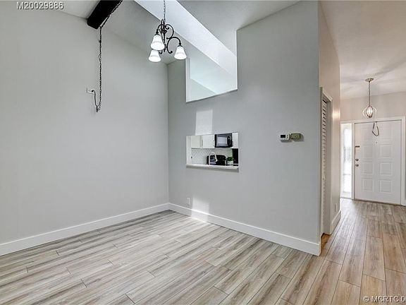 5th image of 2084 SW Silver Pine Way #122-C