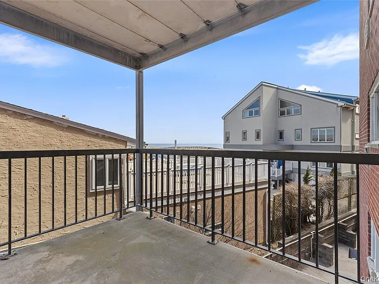 750 Shore Rd #2G — Photo 12